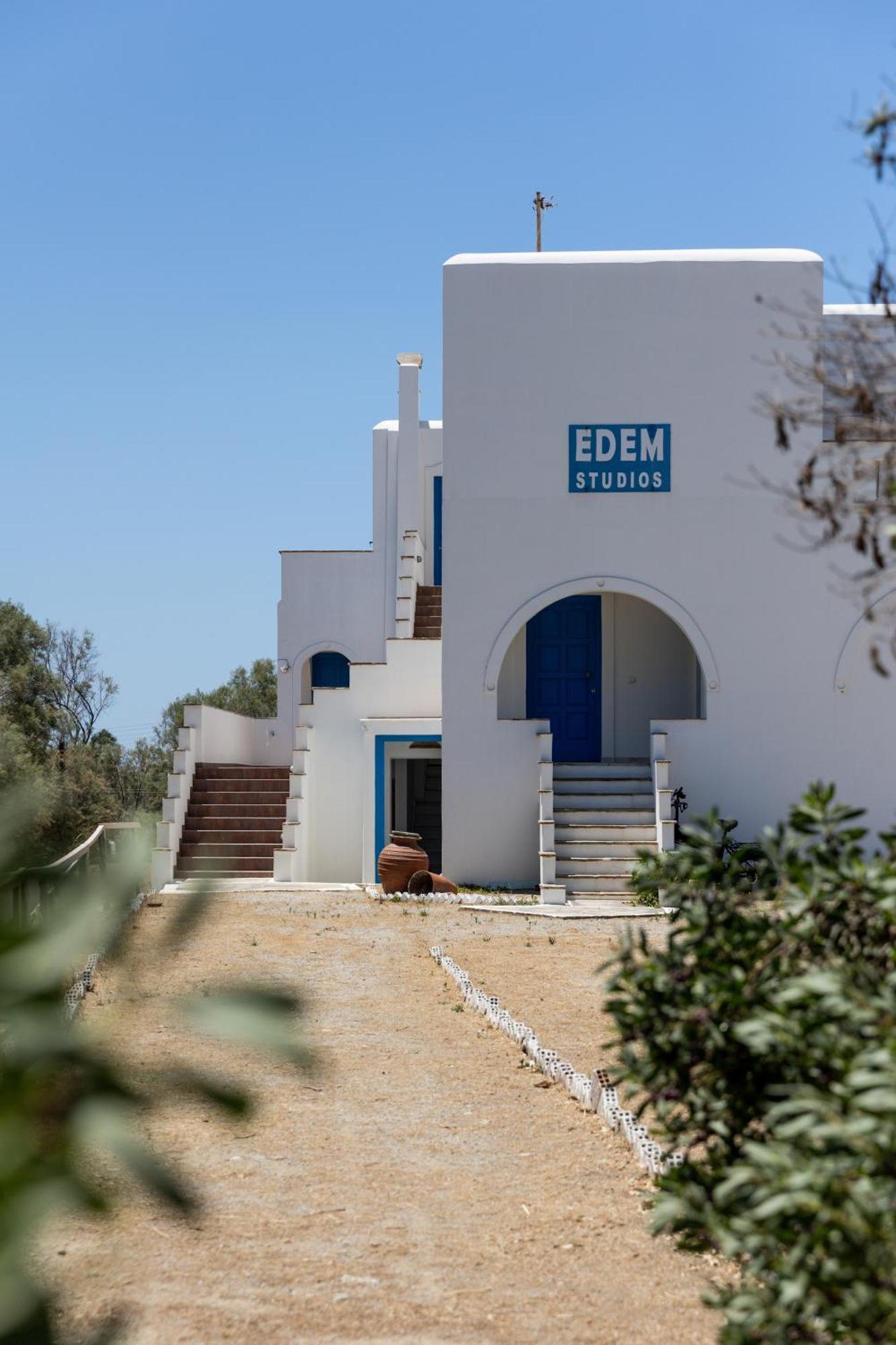 Naxos Edem Studios & Apartments Naxos City Exteriér fotografie